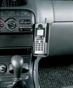 Hyundai Elantra (J-2) 10/1996-2006 Kleur: Zwart