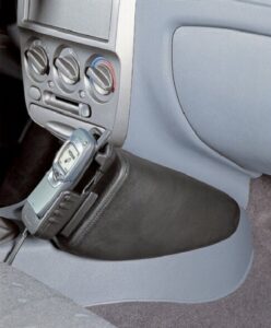 Hyundai Accent 12/1999- 06/2005 Kleur: Zwart