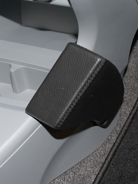 Nissan Pixo 03/2009-2015 Kleur: Zwart