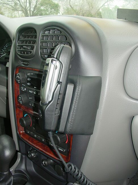 Oldsmobile Bravada 2002-2009 Kleur: Zwart
