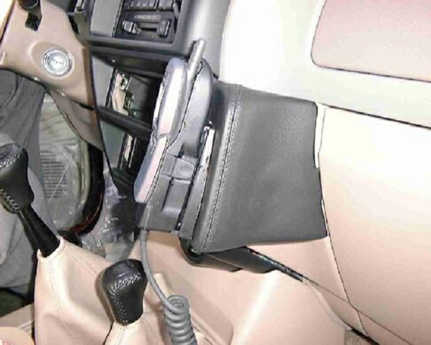 Isuzu Trooper 1994-2002 Kleur: Zwart