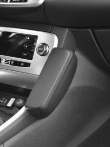 Lancia Delta 09/2008-2014 Kleur: Zwart