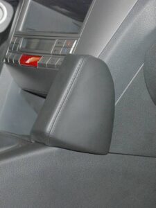 Subaru Legacy III 09/2009-2014 Kleur: Zwart