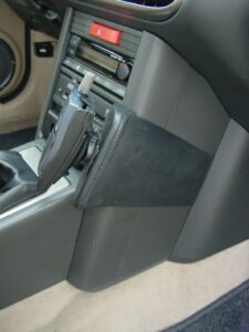 Nissan X-Trail 06/2001-11/2003 Kleur: Zwart