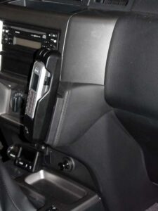 Nissan Patrol 10/2004-2010 Kleur: Zwart