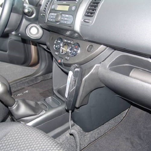 Nissan Note 03/2006-2012 Kleur: Zwart