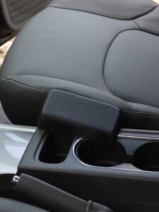 Nissan Pathfinder Kleur: Zwart