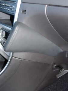 Peugeot 307 08/2000-03/2009 Kleur: Zwart