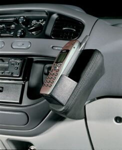 Mitsubishi L400 1995-2006 Kleur: Zwart