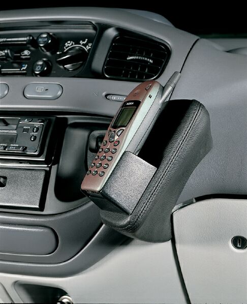 Mitsubishi L400 1995-2006 Kleur: Zwart