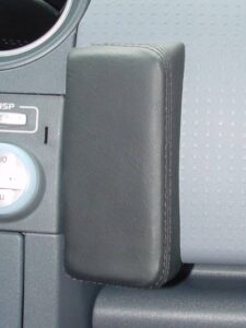 Mitsubishi Colt 06/2004-10/2008 Kleur: Zwart