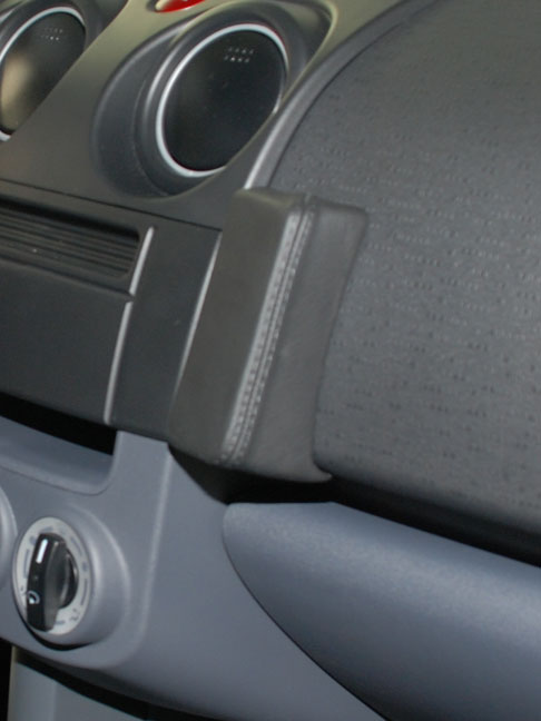 Mitsubishi Colt 11/2008-2014 Kleur: Zwart