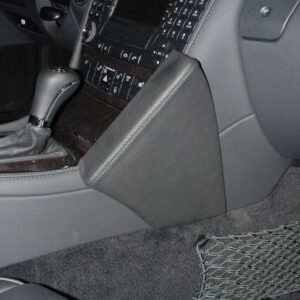 Mercedes Benz E-Klasse (W211) 03/2002-12/2008 Kleur: Zwart