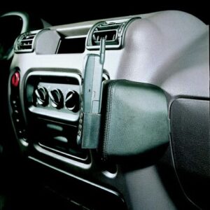 Nissan Interstar 10/2002-10/2003 Kleur: Zwart