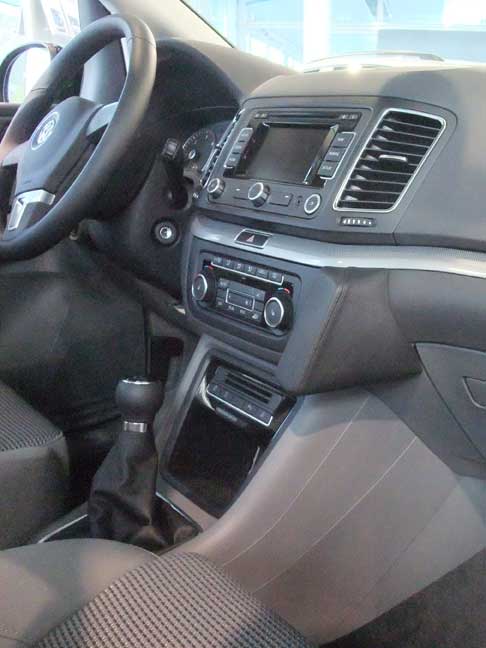 Seat Alhambra 10/2010-2019 Kleur: Zwart