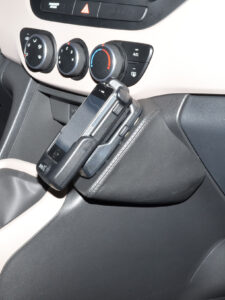 Hyundai i10 11/2013- 2019 Kleur: Zwart