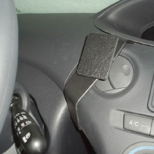ProClip - Toyota Yaris 2003-2005 Center mount