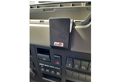 ProClip - Volvo FM series  2021-> Center Mount (NOT for models with screen)