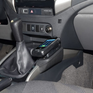 Mitsubishi L200 10/2015-2019 Kleur: Zwart