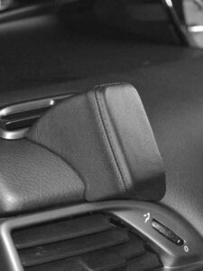 Lancia Ypsilon 07/2011-2011 Kleur: Zwart