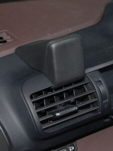 Toyota iQ 01/2009-2019 Kleur: Zwart