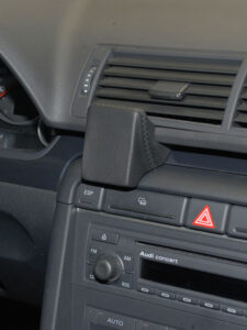 Audi A4 -  Kleur: Zwart