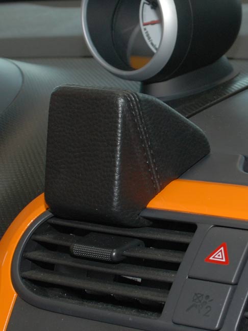 Opel Agila 04/2008-2015 Kleur: Zwart