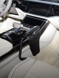 Audi A8 2017-2019 Type D5/4N Kleur: Zwart