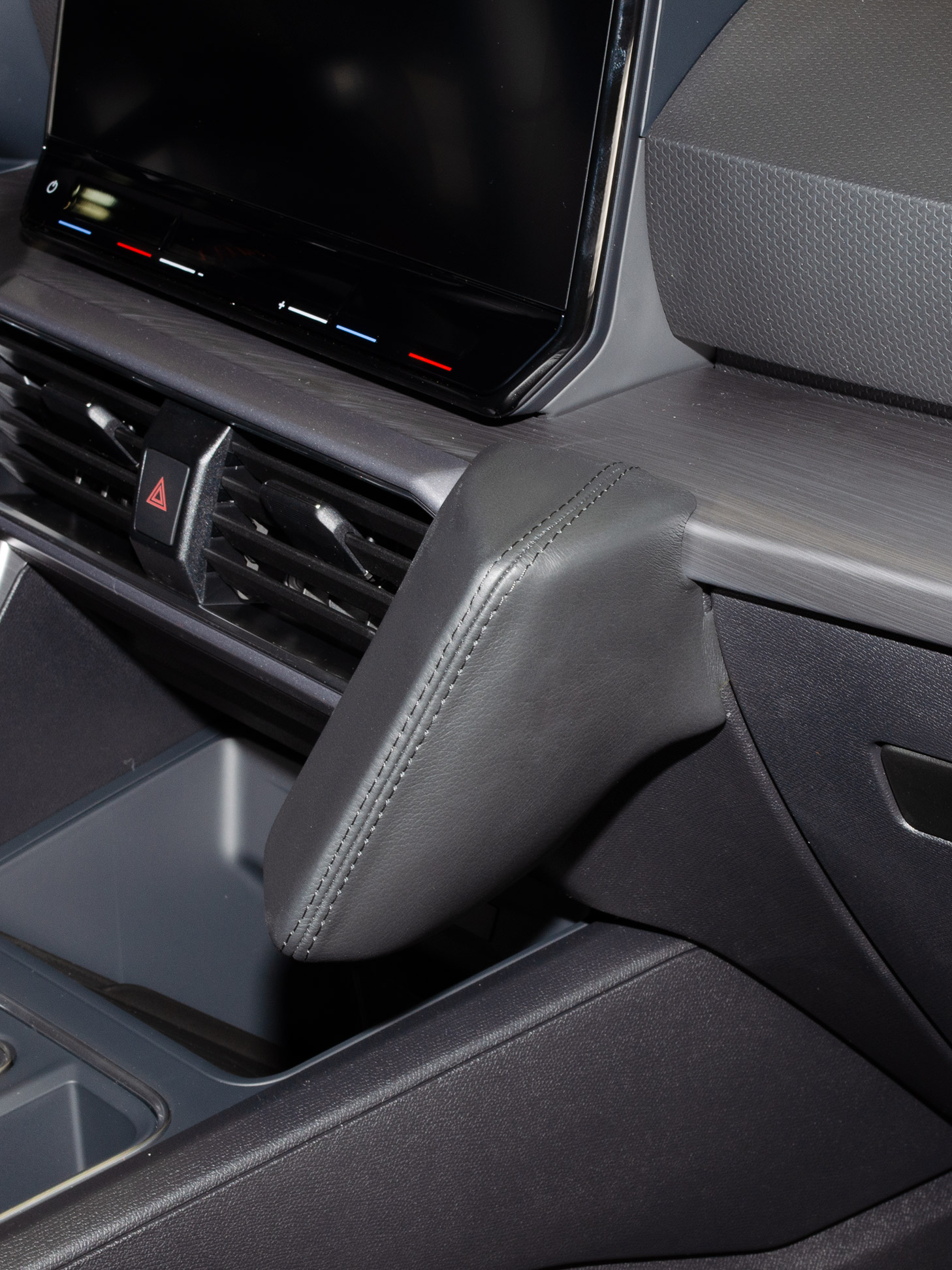 Seat Leon IV/ Cupra Formentor  2020-2022 Kleur: Zwart