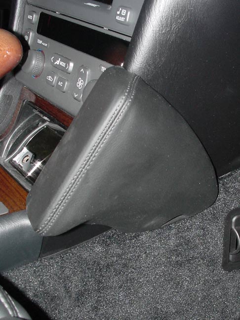 Cadillac STS 2005-2011 Kleur: Zwart