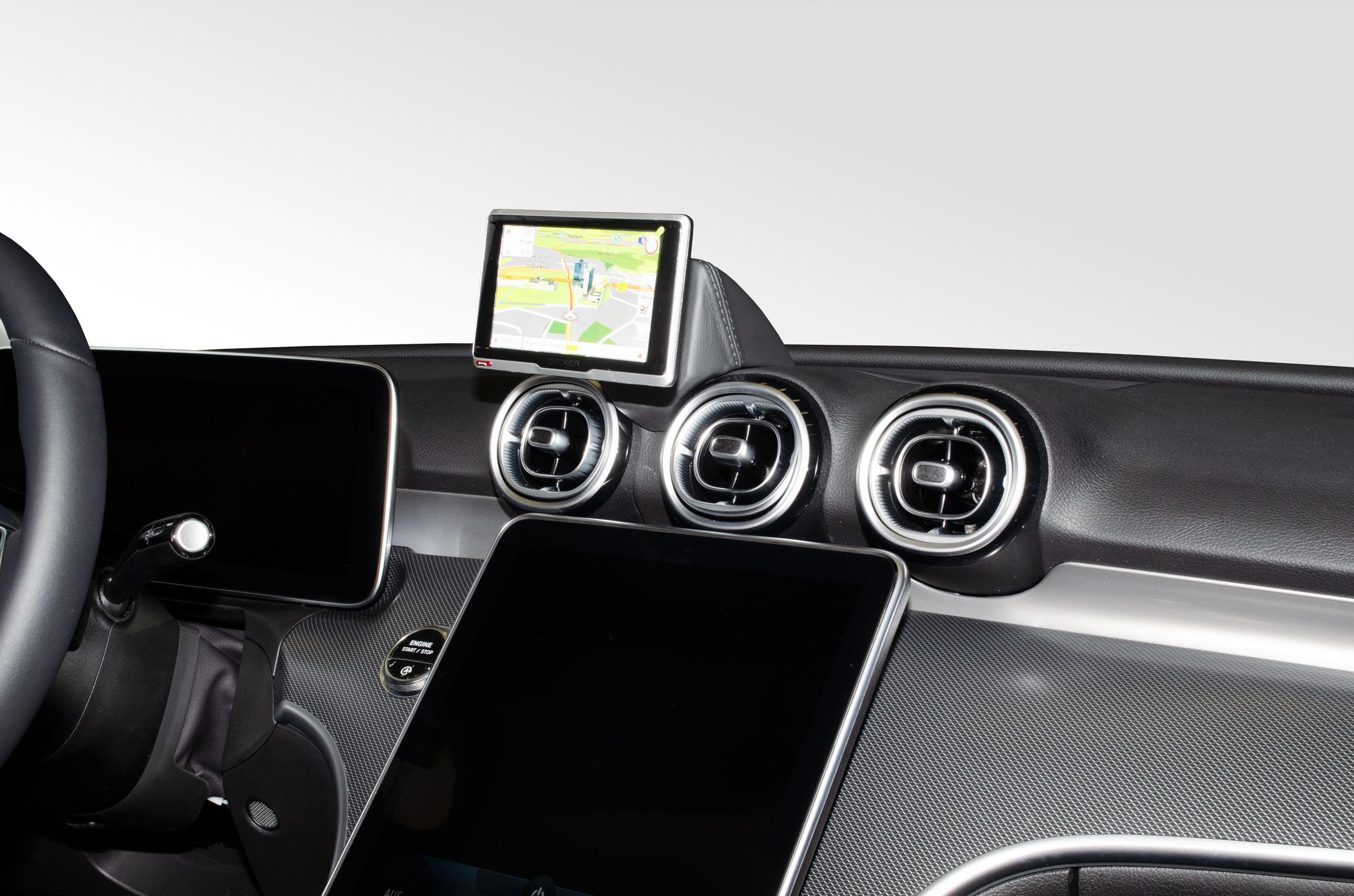 Mercedes Benz C-Klasse 2021-2022  Kleur: Zwart