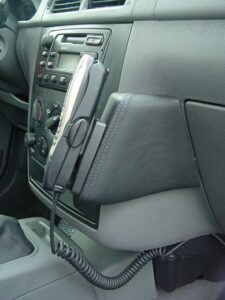 Ford Tourneo Connect 02/2003-2009 Kleur: Zwart