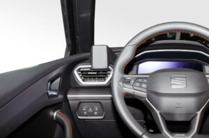 Seat Leon IV (Type KL)  2021-2022 Kleur: Zwart