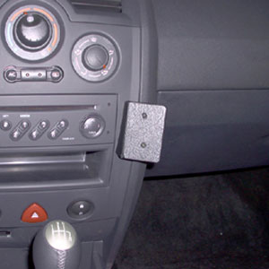 ProClip - Renault Mégane II 2003-2009 Angled mount