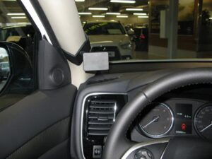 ProClip - Mitsubishi Outlander 2013-2021 Left mount