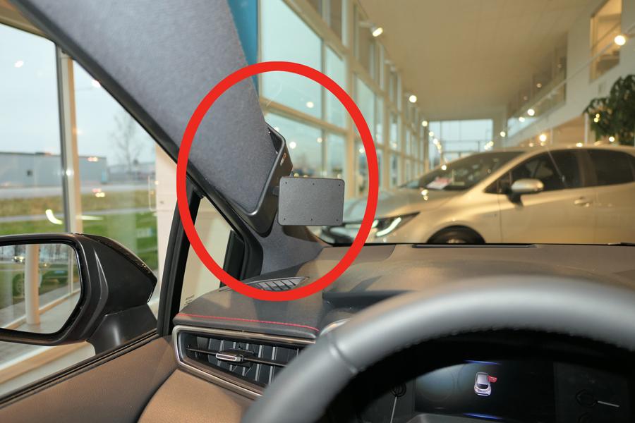 ProClip - Toyota Corolla 2019->- Suzuki Swace 2021-> Left mount
