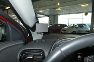 ProClip - Toyota Yaris 2021-> Left mount