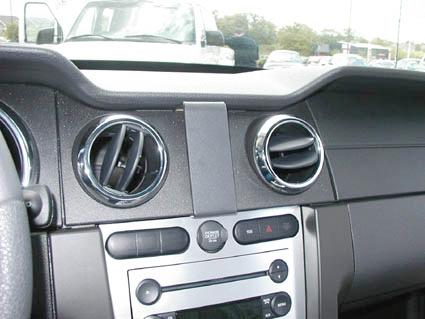 ProClip - Ford Mustang 2005-2009 Center mount