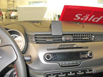 ProClip - Alfa Romeo Giulietta 2010-2021 Center mount