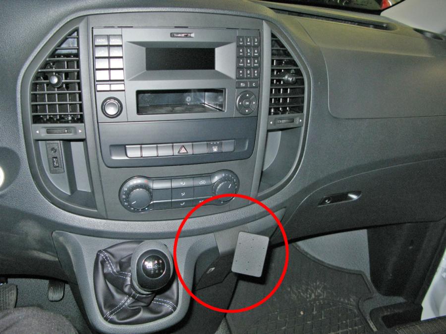ProClip - Mercedes Benz Vito 2015-2023 Angled mount