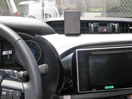 ProClip - Toyota HiLux 2016-> Center mount
