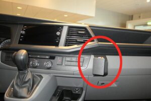 ProClip - Volkswagen T6.1 2020-2024 / Caravelle 6.1 2021-2024 Angled mount