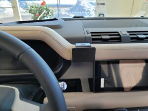 ProClip - Land Rover Defender 2020-> Center mount