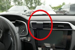 ProClip - MG ZS  2020-> Center mount