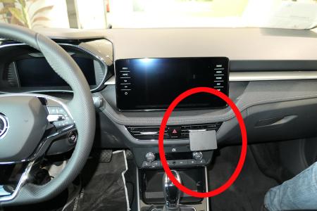 ProClip - Skoda Fabia 2022-> Center mount