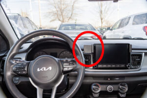 ProClip - Kia Rio 2022-2024 Center mount