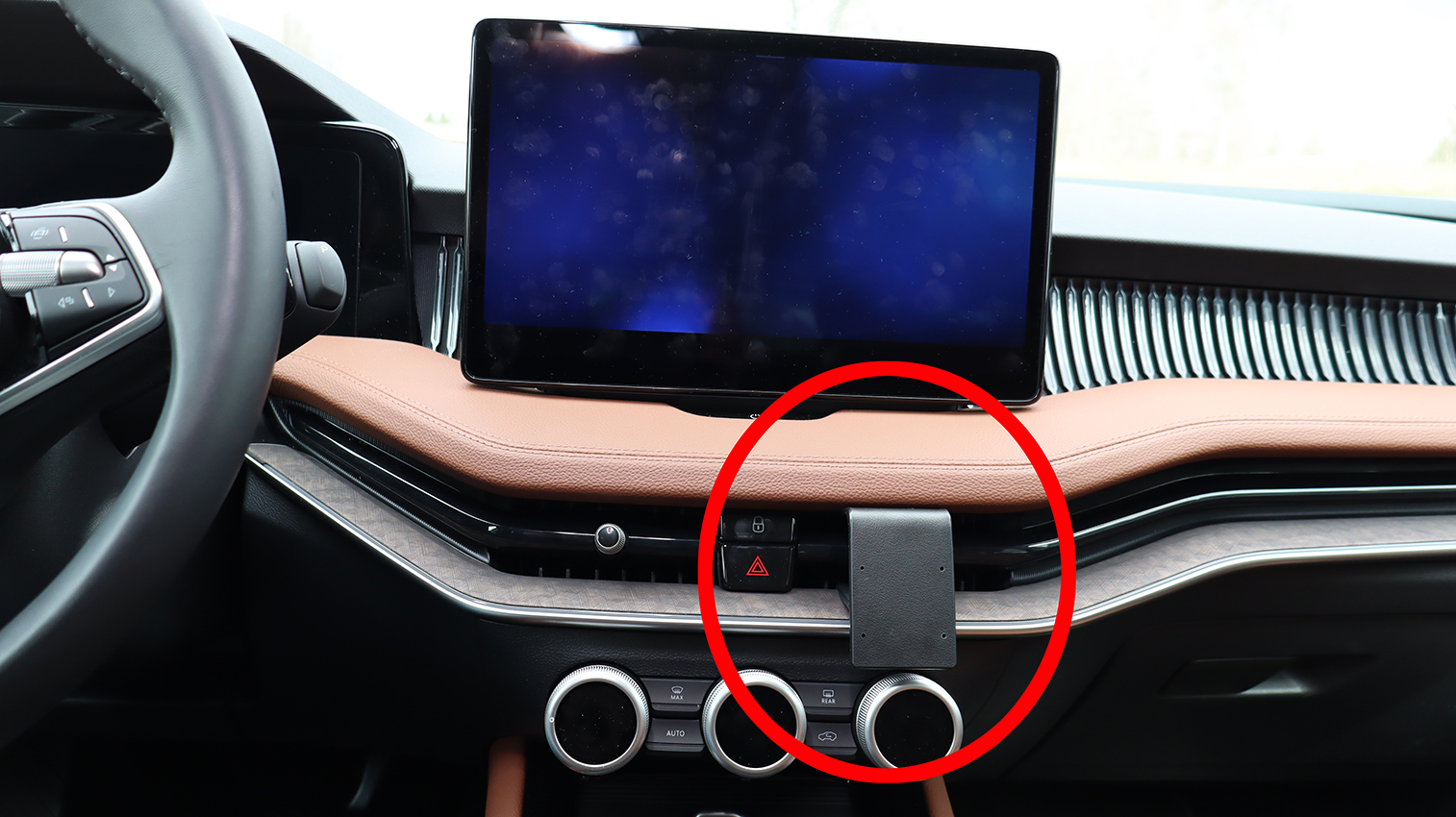 ProClip - Skoda Superb 2024-> Center mount