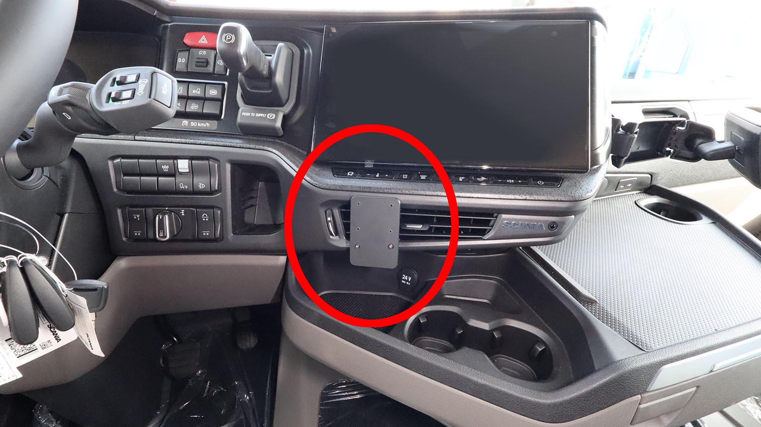 ProClip - Scania R-Serie 2025-> / S-Serie 2025-> Center mount